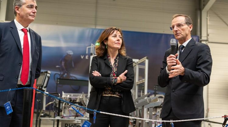 Le préfet du Gers et la présidente de Région Occitanie aux côtés de Denis Briscadieu lors de l'inauguration de la Vélo Factory